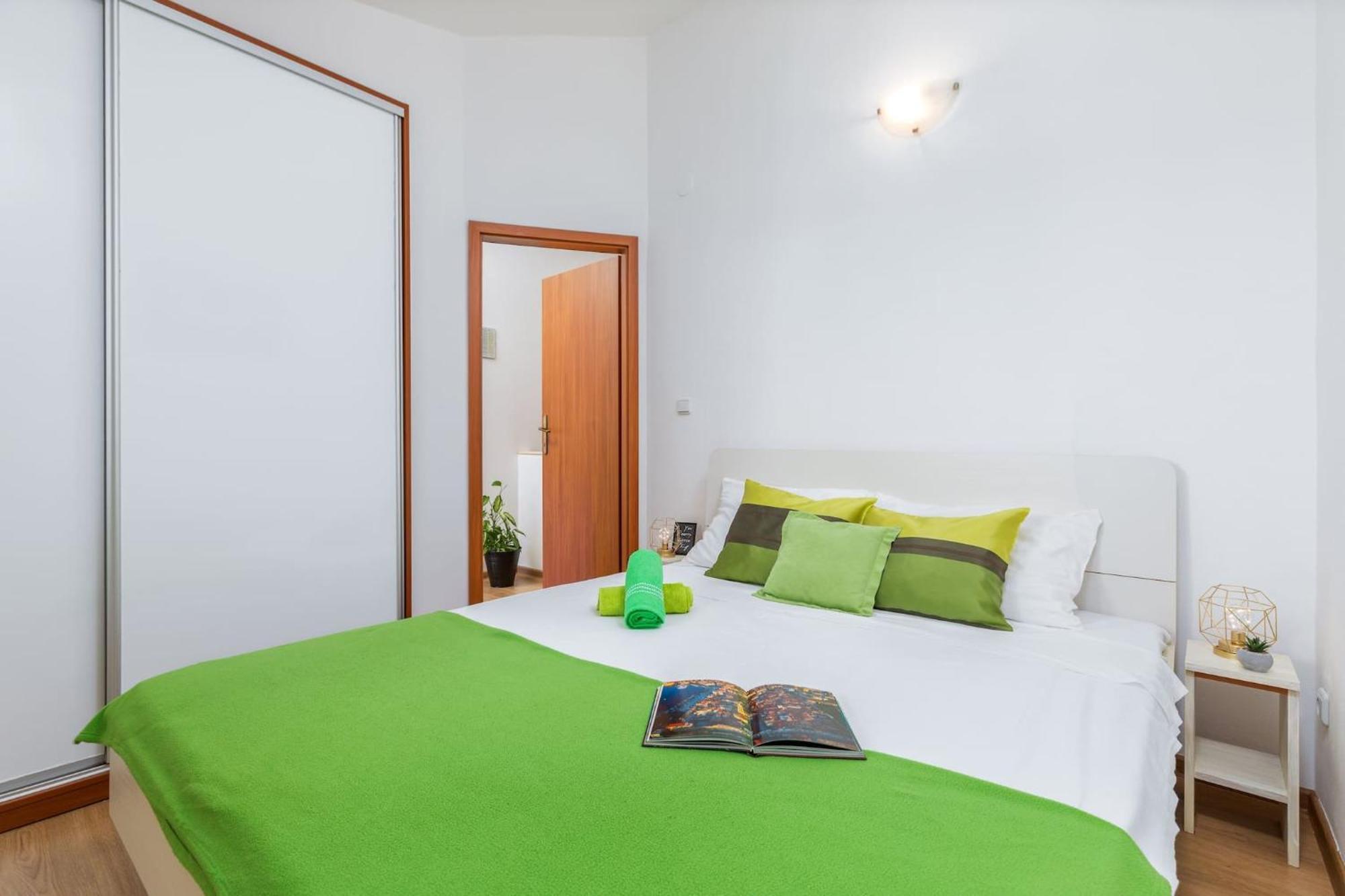 Holiday Home Dori Фажана Екстер'єр фото
